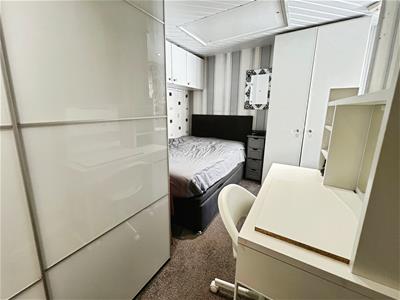 Picture 30